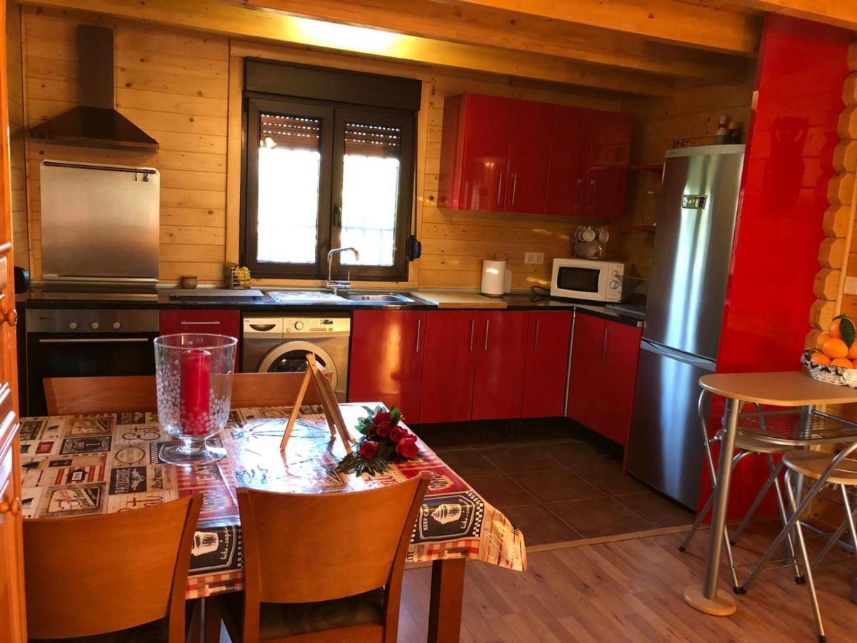 Сasa de vacaciones Casa De Madera El Oasis El Palomar Sevilla